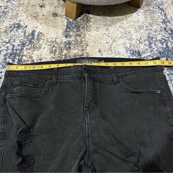 Torrid Black Bombshell Skinny Distressed Jeans Size 18 - Picture 9 of 11